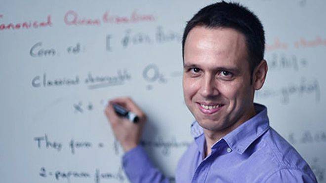 Un investigador formado en el IFIC recibe premio internacional en relatividad y gravitación