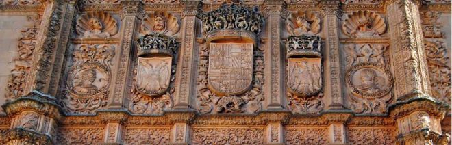 La restauración de la Fachada Rica de la Universidad de Salamanca desvela retazos de su historia