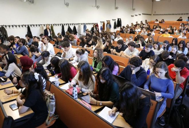 1560 estudiantes se inscriben en el primer examen del semestre en la Universidad de Pisa