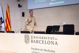 Craig C. Mello inspira a jóvenes investigadores en Barcelona