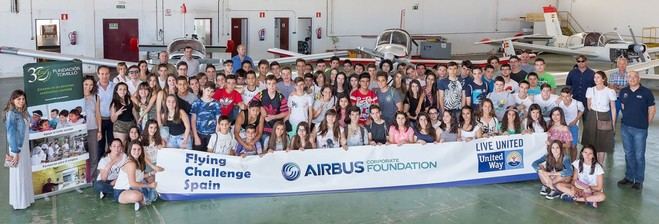 United Way España celebra 10 años del programa 'Youth Challenge' contra el abandono escolar