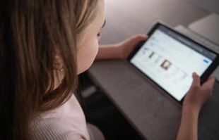 Allyz Cyber garantiza la seguridad digital de los jóvenes en un 81% de las aulas españolas
