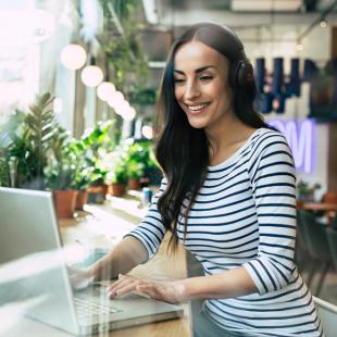 La importancia de la tecnología adecuada en los entornos de coworking para mejorar la concentración
