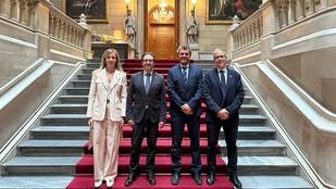 La UB y la Fundación Barcelona Capital Náutica lanzan microcredencial en marketing para la vela de competición