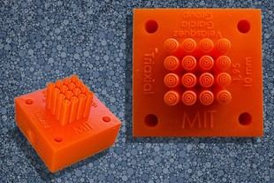 Dispositivos 3D podrían mejorar la producción de micropartículas para medicamentos