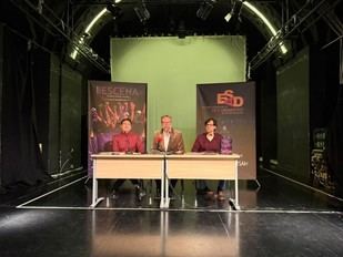 Cerca de 500 estudiantes de secundaria participan en el festival de teatro IESCENA en Extremadura