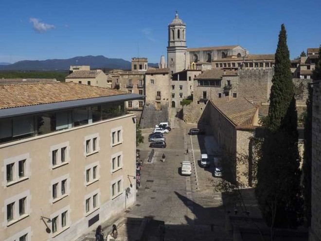 56 investigadores de la UdG destacan entre los 10.000 más influyentes de España según Google Scholar
