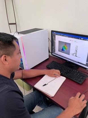 Estudiante de UASLP gana oro en festival internacional de ciencia