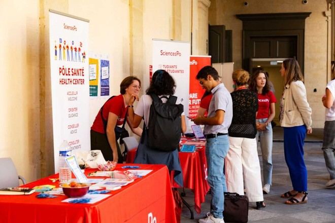 Eventos de bienvenida para el nuevo año académico el 22 de agosto de 2025