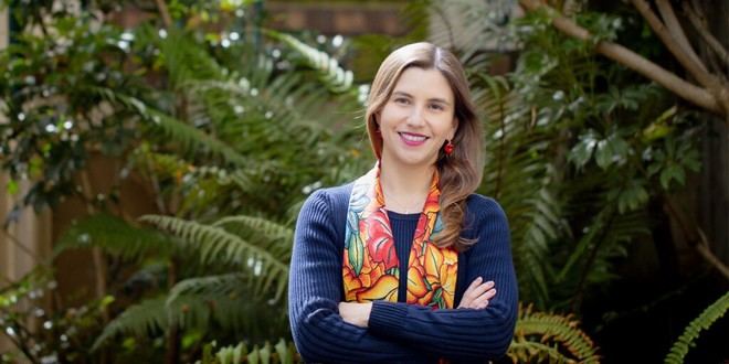 Renuevan a Tatiana González como directora jurídica de la universidad
