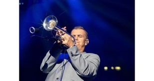 Carl Fischer regresa como artista residente en la Universidad de Florida Central