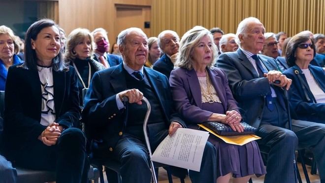 Universidad de los Andes otorga Medalla San Alberto Magno a dos filántropos