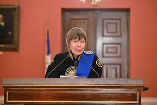 Nonna Mayer recibe el título de Doctor Honoris Causa en Atenas