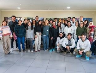 Programa de la UC conecta estudiantes con gobiernos locales en Chile