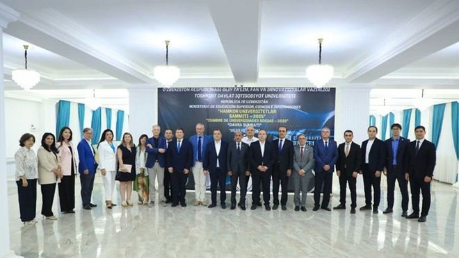 Cooperación académica entre universidades de España y Uzbekistán