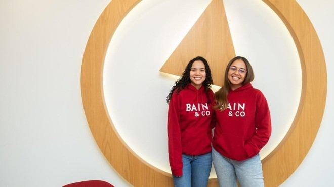 Carolina Cova: consultora estratégica que impulsa el bienestar social
