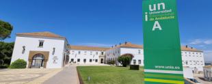 La Universidad Internacional de Andalucía lanza convocatoria de ayudas para proyectos innovadores en la enseñanza