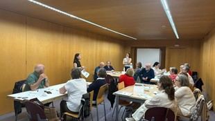 USC lanza el proyecto InterDixitais’26 para fomentar la autonomía digital en mayores