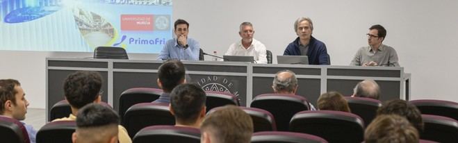 La Cátedra Primafrio expone sus iniciativas en un evento reciente