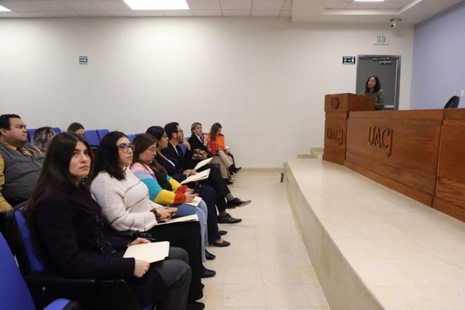 Charla sobre lenguaje inclusivo impulsa sensibilización en universidades