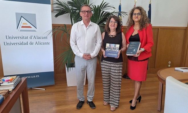 Iniciativas que unen culturas a través de la filología y el teatro en la UA