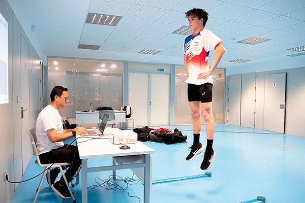 Colaboración para investigar el rendimiento deportivo en Cantabria