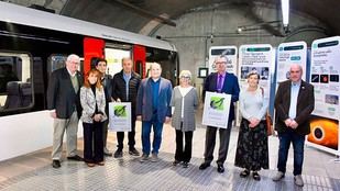 Inauguran tren en honor a la astrónoma Assumpció Català y Poch