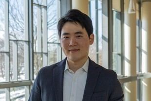 Sojun Park destaca la importancia de la investigación interdisciplinaria en comercio internacional en MIT