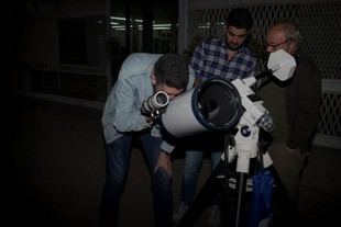 La UPCT participa en la Noche Internacional de Observación de la Luna