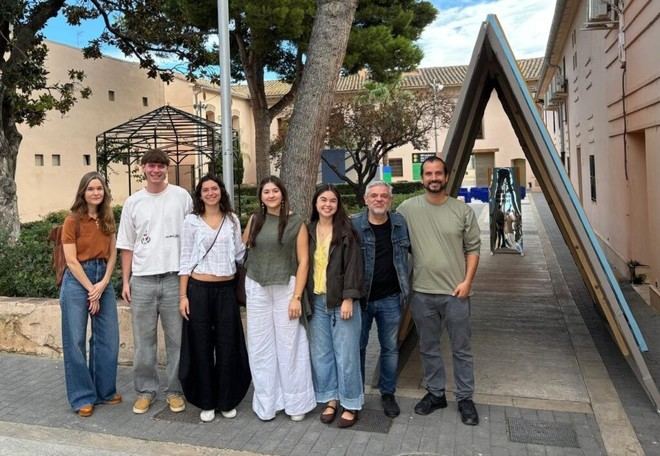 Estudiantes de CEU UCH presentan diseños innovadores para la huerta en 2025