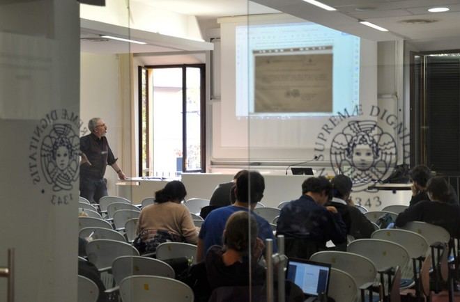 Nuevo máster gratuito para formar profesionales en asistencia e inclusión social