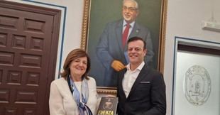 Aldo Martínez presenta su libro sobre entrenamiento de fuerza en la UCAM