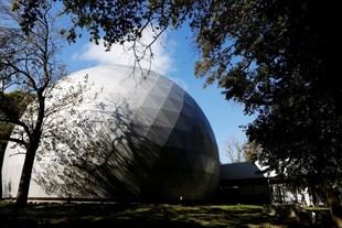 El Planetario de la UNLP celebra 13 años como faro de la ciencia y la cultura en La Plata