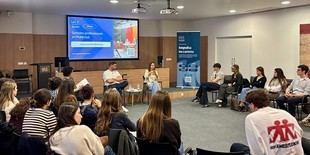 Estudiantes de Comunicación de la UIC participan en jornadas profesionales