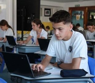 Colegio Virgen de Europa: un modelo educativo ético para la IA