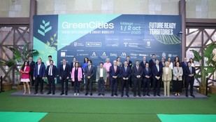 Amazon impulsa la innovación y sostenibilidad urbana en foro de alcaldes en Málaga