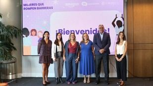 Amazon y Womenalia capacitan a emprendedoras en Sevilla sobre digitalización
