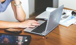 Formación en competencias digitales para emprendedores andaluces