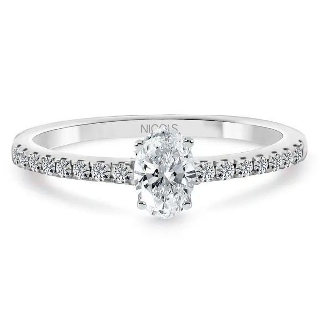 El diamante ovalado se convierte en la nueva tendencia en joyería de compromiso