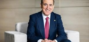 Antonio Huertas destaca el impacto de la Alianza Extremadura es Futuro con más de siete millones para jóvenes en la región
