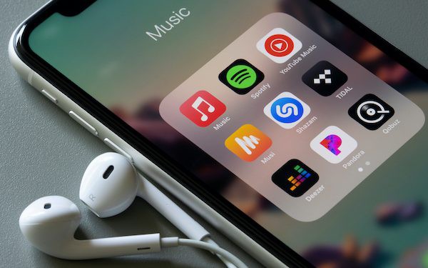 Apple amplía su presencia musical con TuneIn