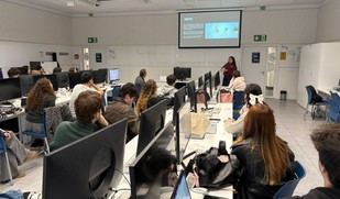 Estudiantes crean bandas sonoras sobre refugiados en un proyecto interdisciplinar