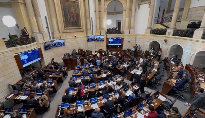 Senado avanza en reforma histórica del financiamiento universitario público