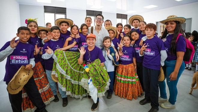 Ministerio de Educación entrega nueva infraestructura en Sardinata