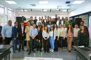 Gobierno colombiano impulsa educación superior con inversión histórica