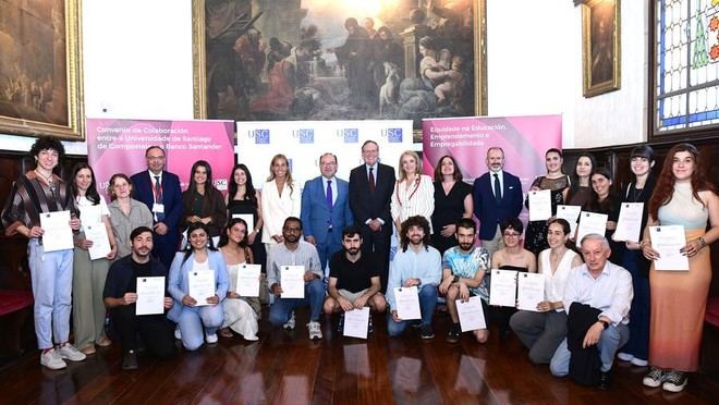 Beneficiarios de las Bolsas Santander reciben sus credenciales en la USC