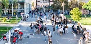 Abren nuevas plazas para másteres universitarios en agosto y septiembre de 2025