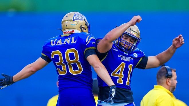 Auténticos Tigres arrasan en su primer partido de pretemporada