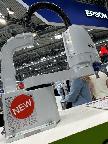 Epson presenta innovadoras soluciones robóticas en Automatica 2025