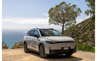 Leapmotor C10 REEV: el SUV que supera el desafío de las vacaciones con 974 km de autonomía